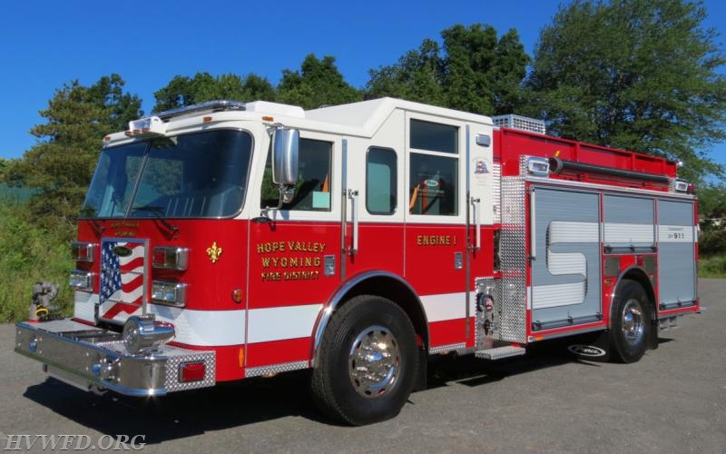 Engine 912
2012 - Pierce Saber
Tank: 1000 Gallons
Pump: 1250 GPM
1 Set of Hurst Cutters and Spreaders
