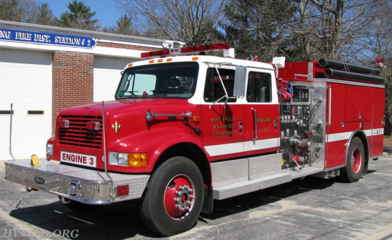 Engine 914
2001 - Pierce International
Tank: 1000 Gallong
Pump: 1250 GPM
